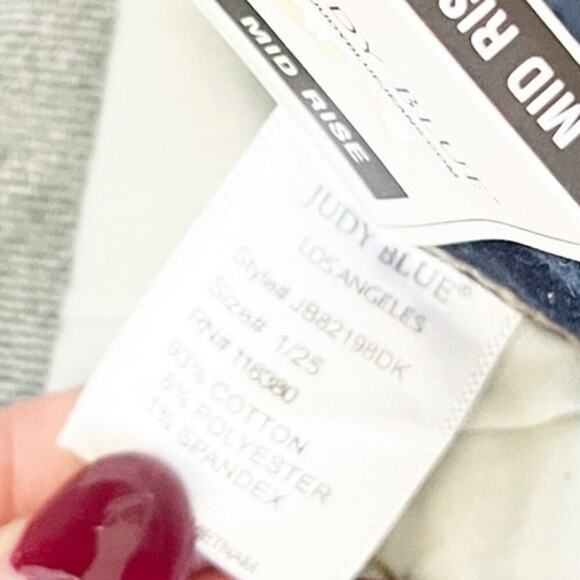 Judy Blue 1/25 Blue Bleach Splash Distressed Boyfriend Low‎ Rise Boho Y2K Emo - Picture 5 of 7